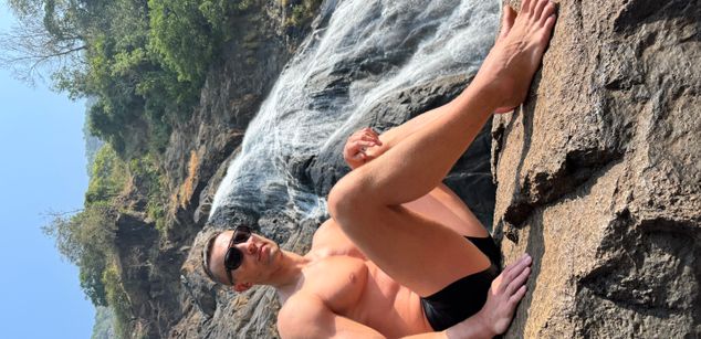 Model - Andy_pecman bigpecs