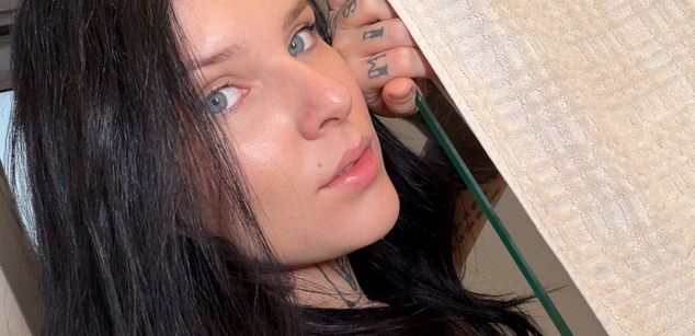 Model - Pauline Harth videochat