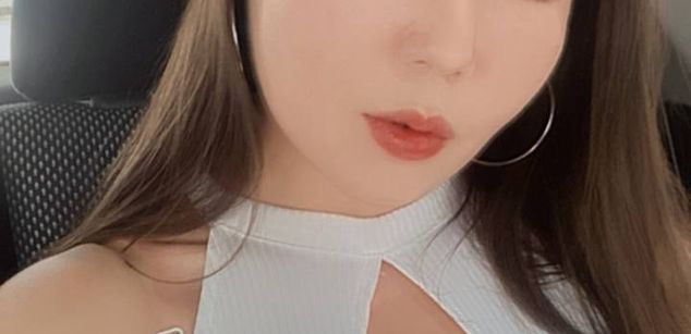 Model - AsianJade sensual