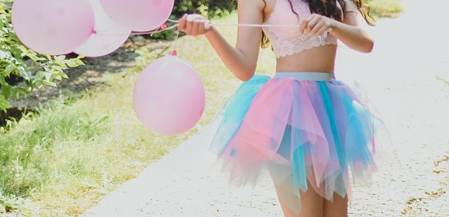 Model - Mina Zola pussy