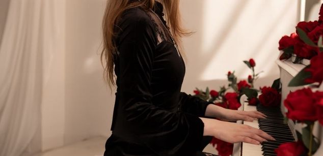 Model - Tina femdom
