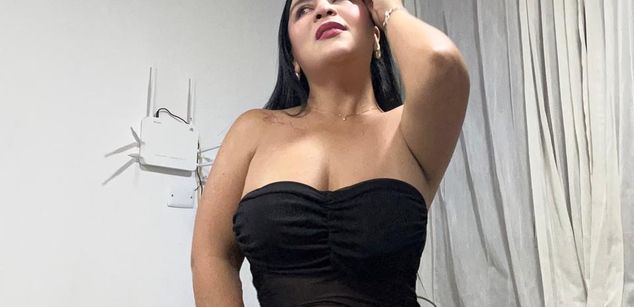 Model - Eva_Stone bigass