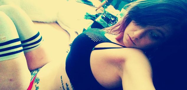 Model - Layla Lush squirt