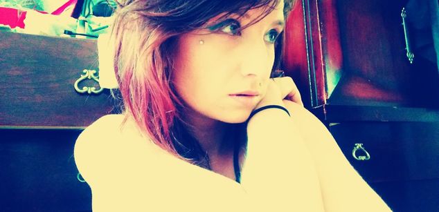 Model - Layla Lush squirt