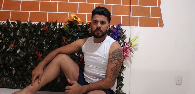 Model - Stiven marturbation