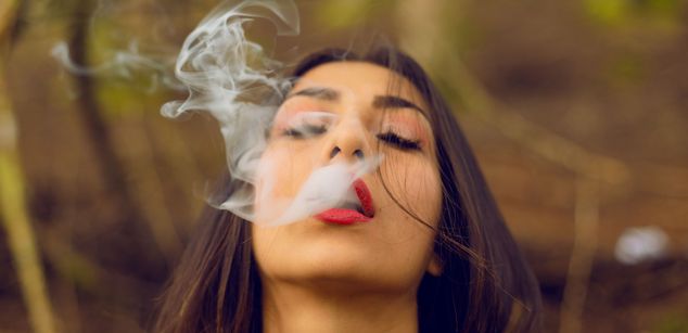 Model - Lucy Nanette cei