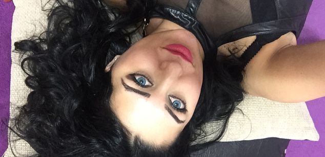 Model - YouFetishDream milf