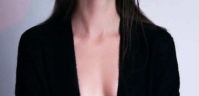 Model - Anna squirting