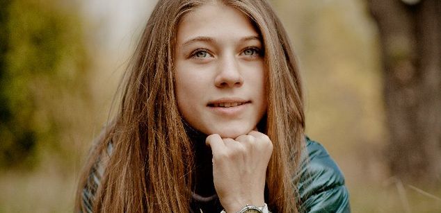 Model - Victoria teen