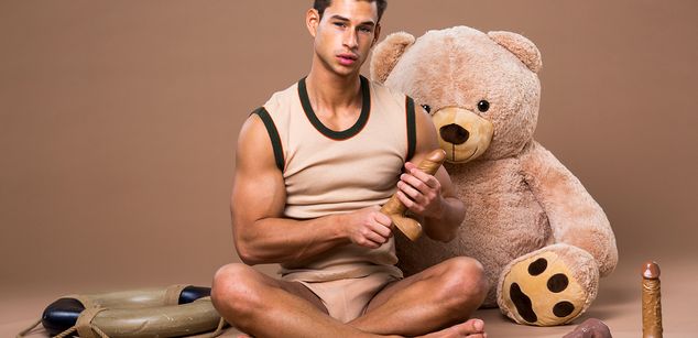 Model - Aiden Kay feet