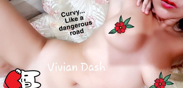 Model - ANAL QUEEN Vivian Dash sissy