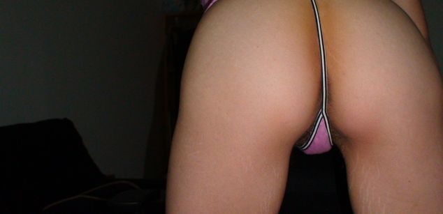 Model - Erotic Eva Squirts cougar