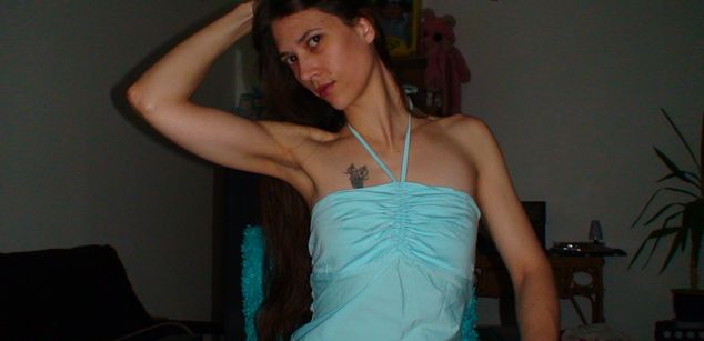 Model - Erotic Eva Squirts cougar