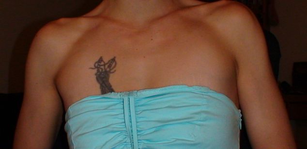 Model - Erotic Eva Squirts cougar