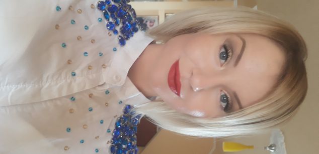 Model - Alice friendship