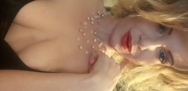 Model - Alice friendship