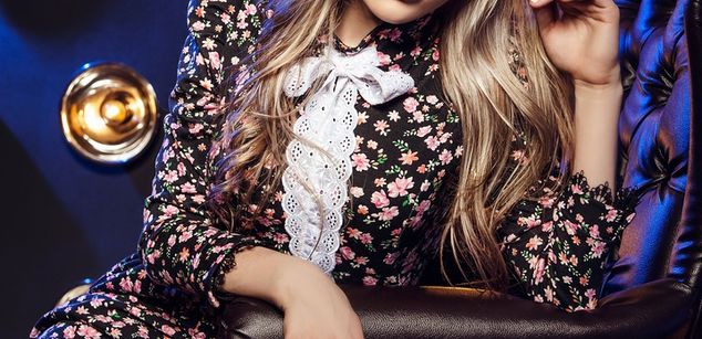 Model - Victoria teen