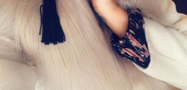 Model - Natalie White legs