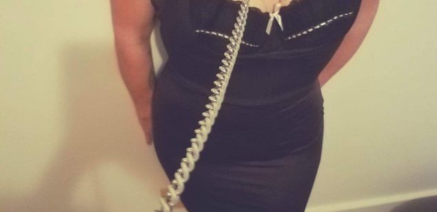 Model - Violette Divine lingerie