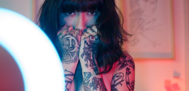 Model - Caroline Princess latina