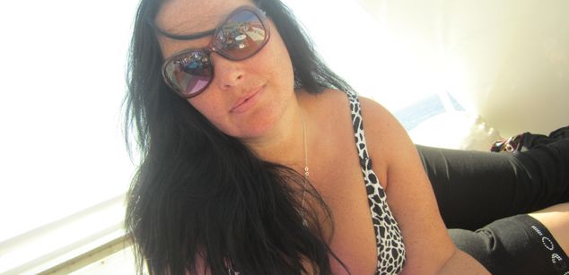 Model - BruneteBBW outfits