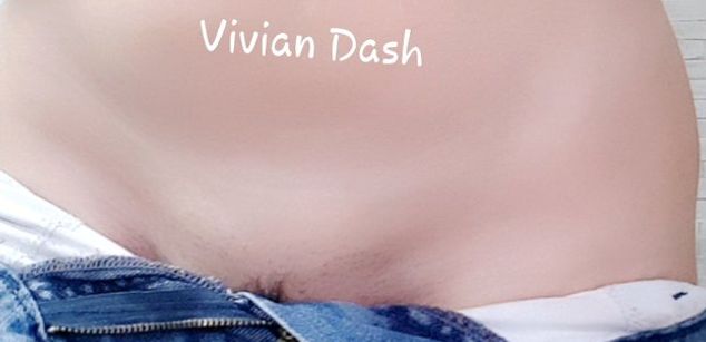 Model - ANAL QUEEN Vivian Dash sissy