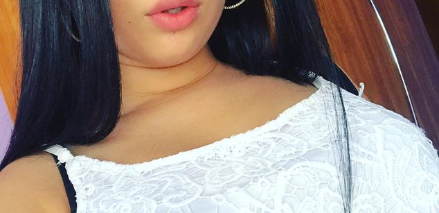 Model - Atena footfetish