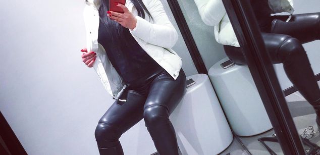 Model - Atena footfetish