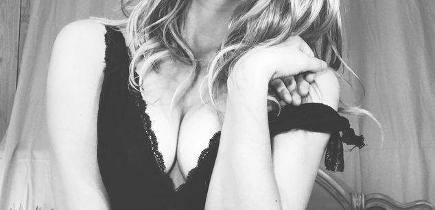 Model - Avalyyn girlfriend