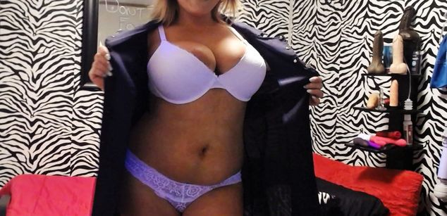 Model - sanxxxtana 7