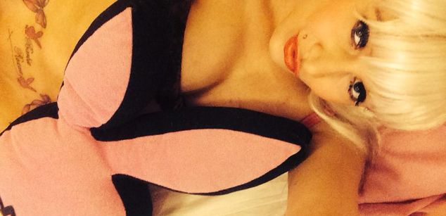 Model - BARBIE ROXXX mistress