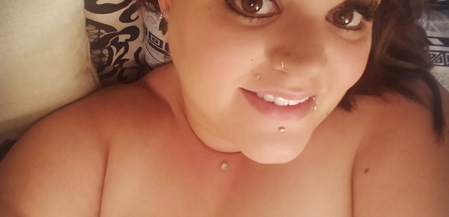 Model - PrettiandPierced 7