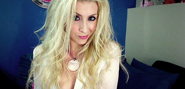 Model - Erotic_Executive cuckold