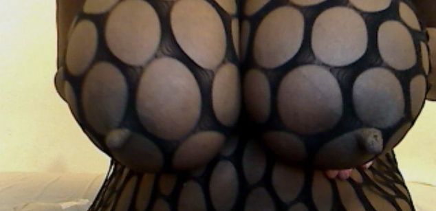 Model - Hardnipples sissy