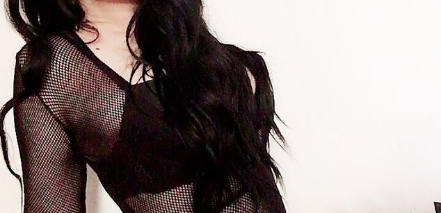 Model - Lilith Feet mistress