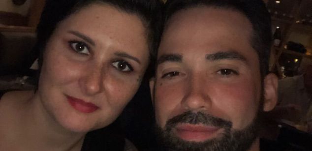 Model - roughromantics bigcock