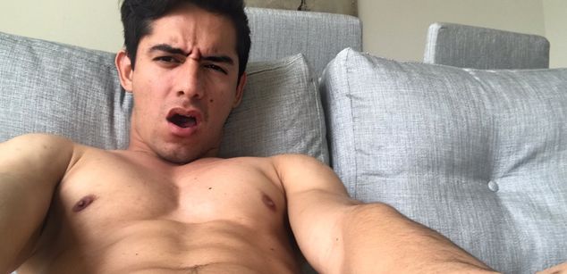 Model - Angel Stonne muscular