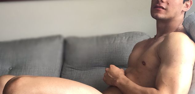 Model - Angel Stonne muscular