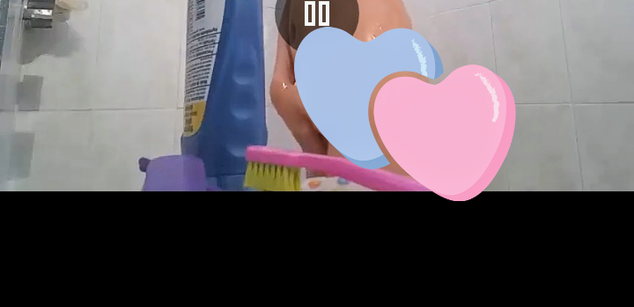 Model - Vanessa James slim