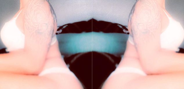 Model - Layla Moore BOOTY