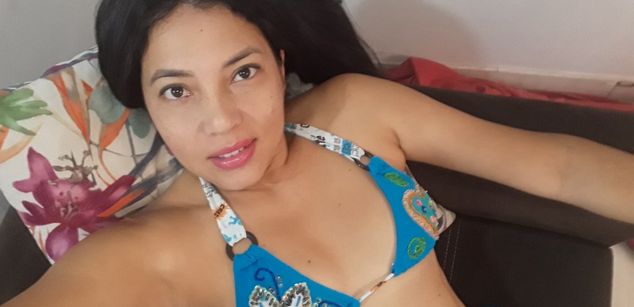 Model - Katya-traviesa Tetas