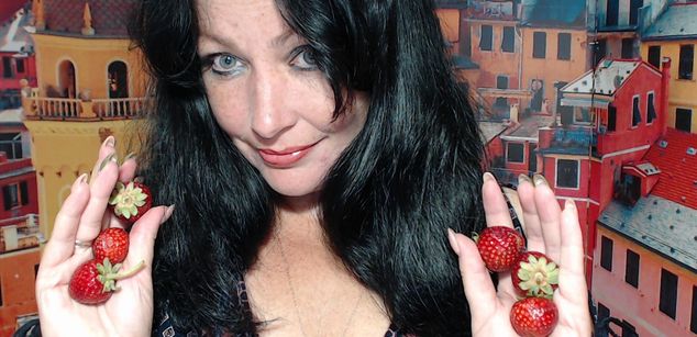 Model - BruneteBBW outfits