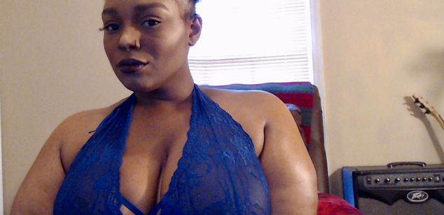 Model - CinnamonSins squirting