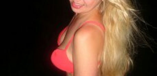 Model - Ulyana young