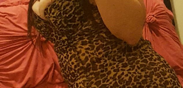 Model - Kristen pyrami dp