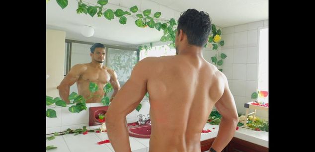 Model - Luigi Veilob latino