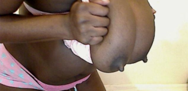 Model - Hardnipples sissy