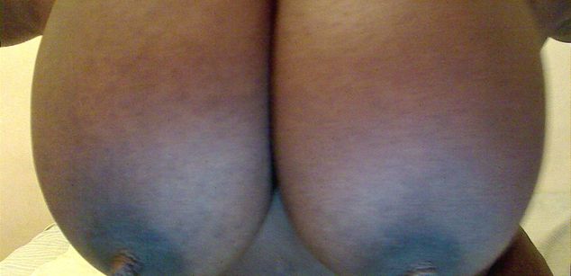 Model - Hardnipples sissy