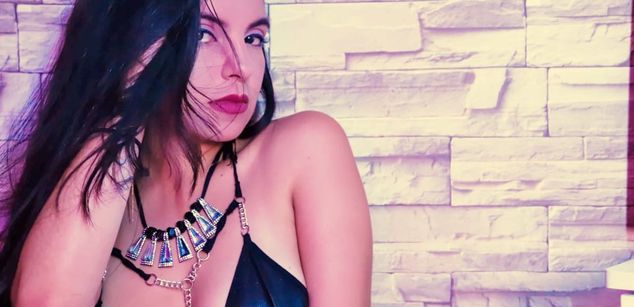 Model - Mafhy spanks