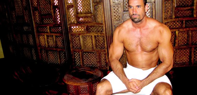 Model - AlexWild handjob